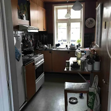 Cozy Little Townhouse With Small Garden And Sea View Svaneke